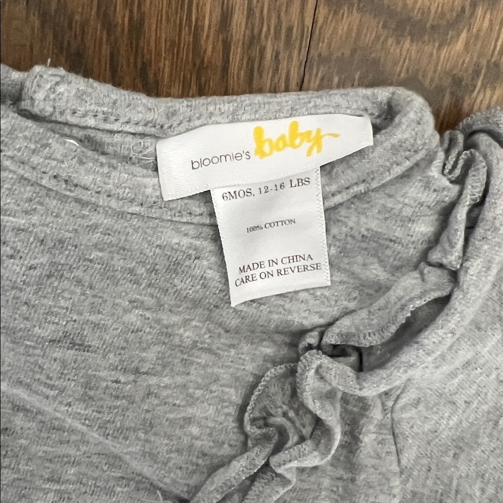 Bloomies Baby Baby Girl Grey Long Sleeve 6M | Spring Summer Tops - Picture 2 of 3